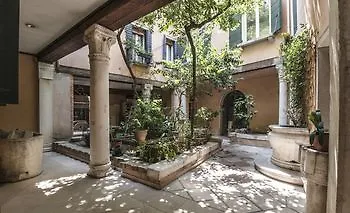 Casa Dolce Отель Венеция