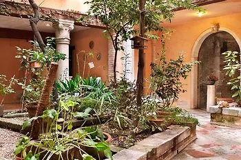 Ξενοδοχείο Casa Dolce 3*